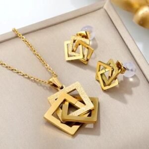 Women’s Gold Stainless Steel Jewelry Set Waterproof Necklace Earrings Fashion Party Accessories